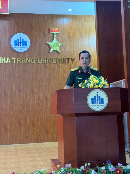 Khai mạc đợt học GDQP&AN năm học 2025 – 2026 cho sinh viên Trường Đại học Khánh Hòa