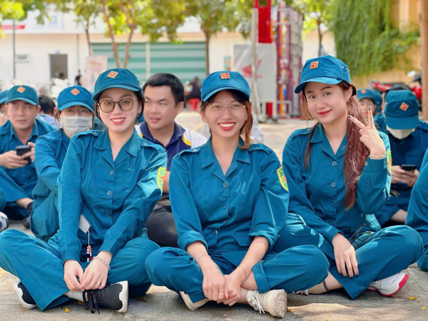 Hoàn thành huấn luyện Đại đội tự vệ Trường Đại học Nha Trang năm 2025