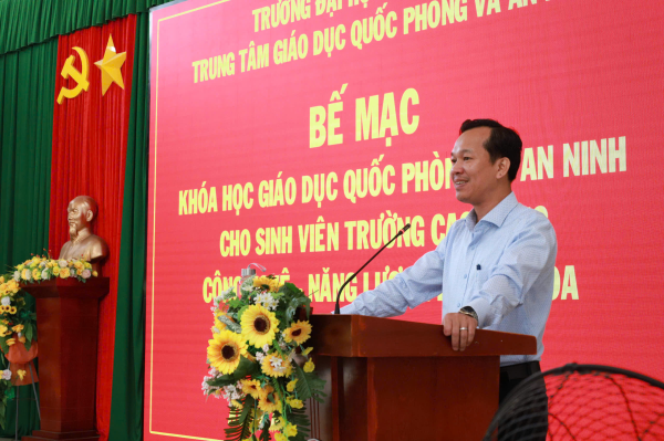 HOÀN THÀNH GDQP&AN CHO SINH VIÊN TRƯỜNG CAO ĐẲNG CÔNG NGHỆ - NĂNG LƯỢNG KHÁNH HÒA