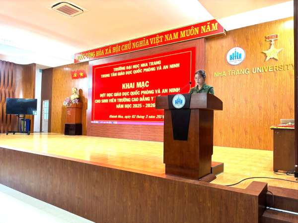 Khai mạc khóa học GDQP&AN cho sinh viên Trường Cao đẳng Y tế Khánh Hoà tại Trung tâm GDQP&AN Trường Đại học Nha Trang