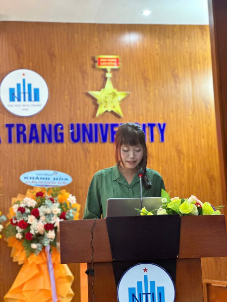 TRUNG TÂM GIÁO DỤC QUỐC PHÒNG VÀ AN NINH TRƯỜNG ĐẠI HỌC NHA TRANG TỔ CHỨC BẾ MẠC KỲ HỌC HÈ NĂM HỌC 2025 - 2026