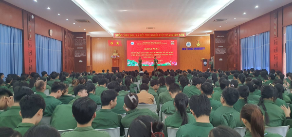 KHAI MẠC KHÓA HỌC GDQP&AN CHO SINH VIÊN TRƯỜNG ĐẠI HỌC KHÁNH HÒA NĂM HỌC 2026-2027