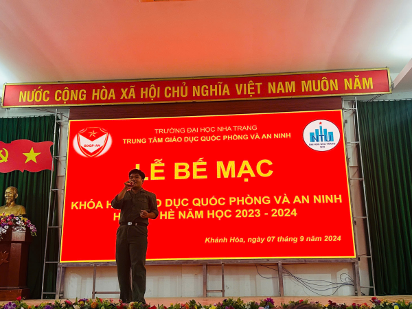 BẾ MẠC KHÓA HỌC GIÁO DỤC QUỐC PHÒNG VÀ AN NINH KỲ HÈ NĂM HỌC 2023-2024