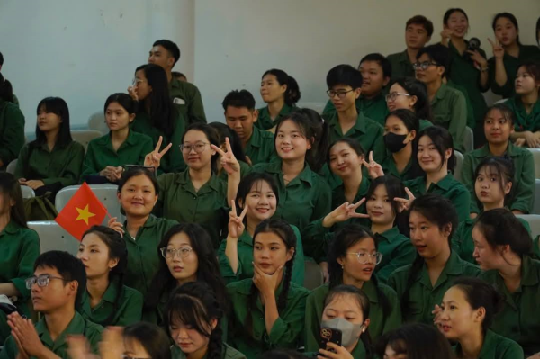 Trung tâm đã hoàn thành tốt kỳ học GDQP&AN cho sinh viên Trường ĐH Nông Lâm TP.HCM phân hiệu Ninh Thuận, để lại nhiều ấn tượng và kỷ niệm tốt đẹp đối với cán bộ, giảng viên, nhân viên, sinh viên của Trường