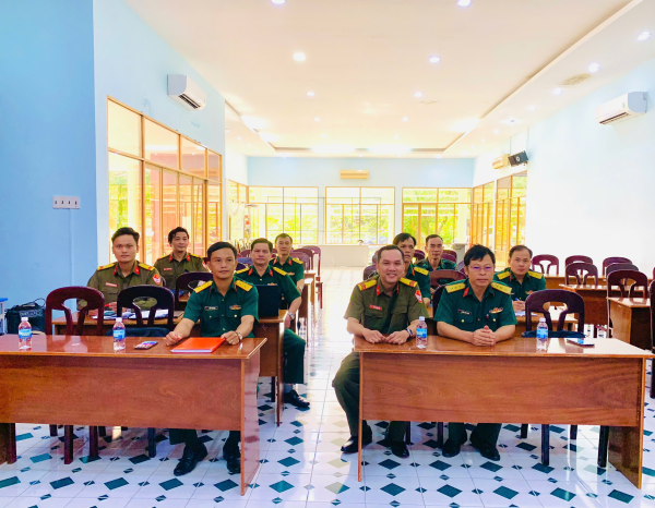 Tập huấn cho giảng viên Giáo dục quốc phòng và an ninh năm 2025
