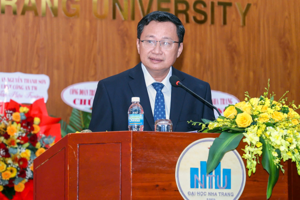 Lễ công bố Quyết định công nhận Hiệu trưởng Trường Đại học Nha Trang